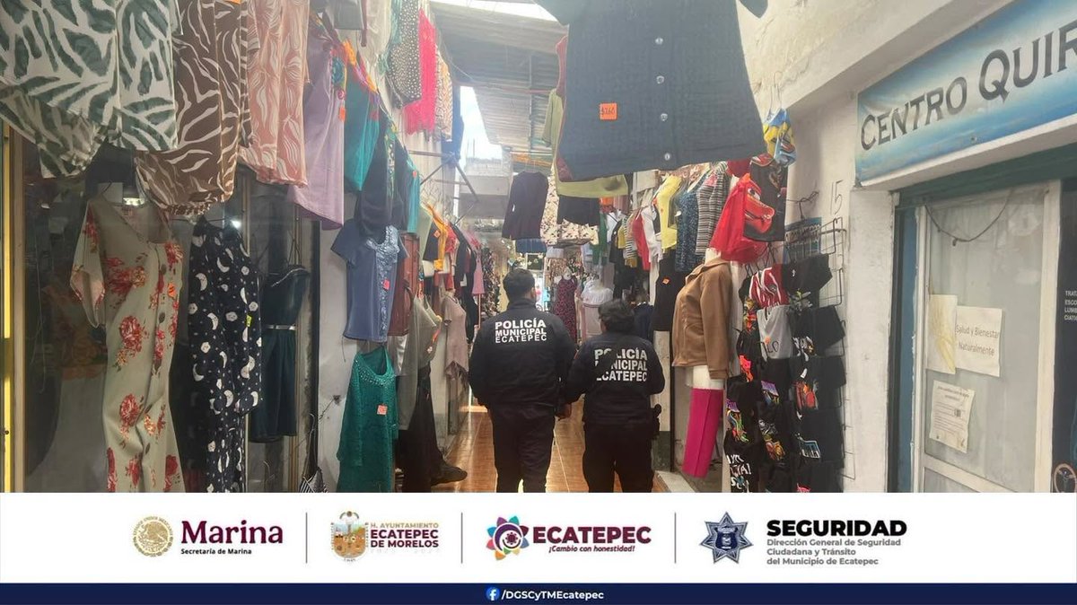 SeguridadEcatep's tweet photo. 𝗥𝗲𝗳𝗼𝗿𝘇𝗮𝗺𝗼𝘀 𝗹𝗮 𝘀𝗲𝗴𝘂𝗿𝗶𝗱𝗮𝗱 𝗲𝗻 𝗲𝗹 𝗺𝗲𝗿𝗰𝗮𝗱𝗼 𝗱𝗲 𝗦𝗮𝗻 𝗠𝗮𝗿𝘁í𝗻 𝗱𝗲 𝗣𝗼𝗿𝗿𝗲𝘀 | 𝗦𝗲𝗰𝘁𝗼𝗿 𝟭𝟯
Lee la nota completa aquí:🔗https://t.co/86rdNmxQSK

#EcatepecCambioQueSeSiente #ElCambioSeSiente #AzucenaCumple #Ecatepec #PolicíaDeEcatepec https://t.co/RRIgKuqt1j