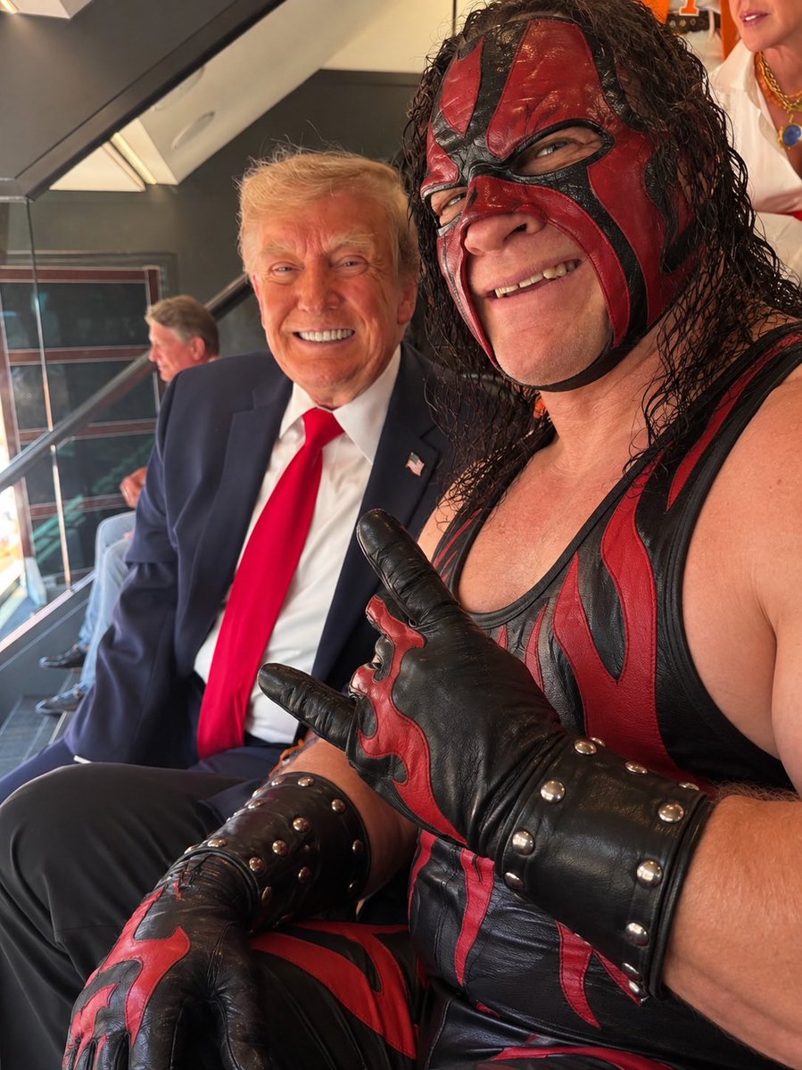 NatoJacobz's tweet photo. @GlennJacobsTN @realDonaldTrump https://t.co/7H6nBrHH06