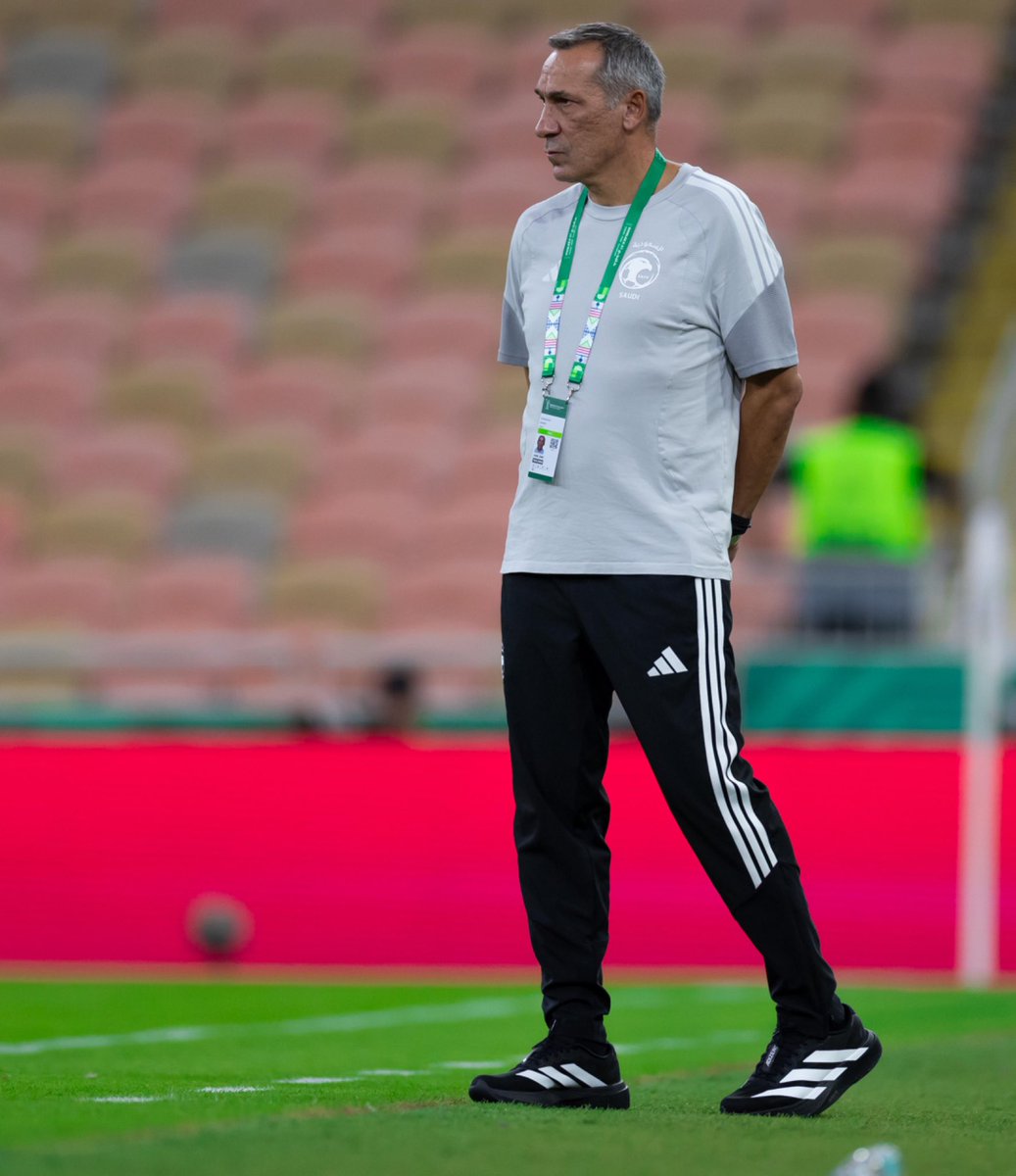 H20_cv's tweet photo. الف مبروك الفوز وحسم التاهل

من اجمل مباريات المنتخب السعودي خلال السنوات الاخيرة، كرة قدم ممتعة واستغلال لمعظم الفرص المتاحة للتسجيل، وخصوصا في الشوط الاول، جميع اللاعبين قدموا اداء ممتاز، ولكن علاء حجي كان فارق جدا، ومنح المنتخب السعودي الافضلية في وسط الملعب https://t.co/yNCvn1G7Rk