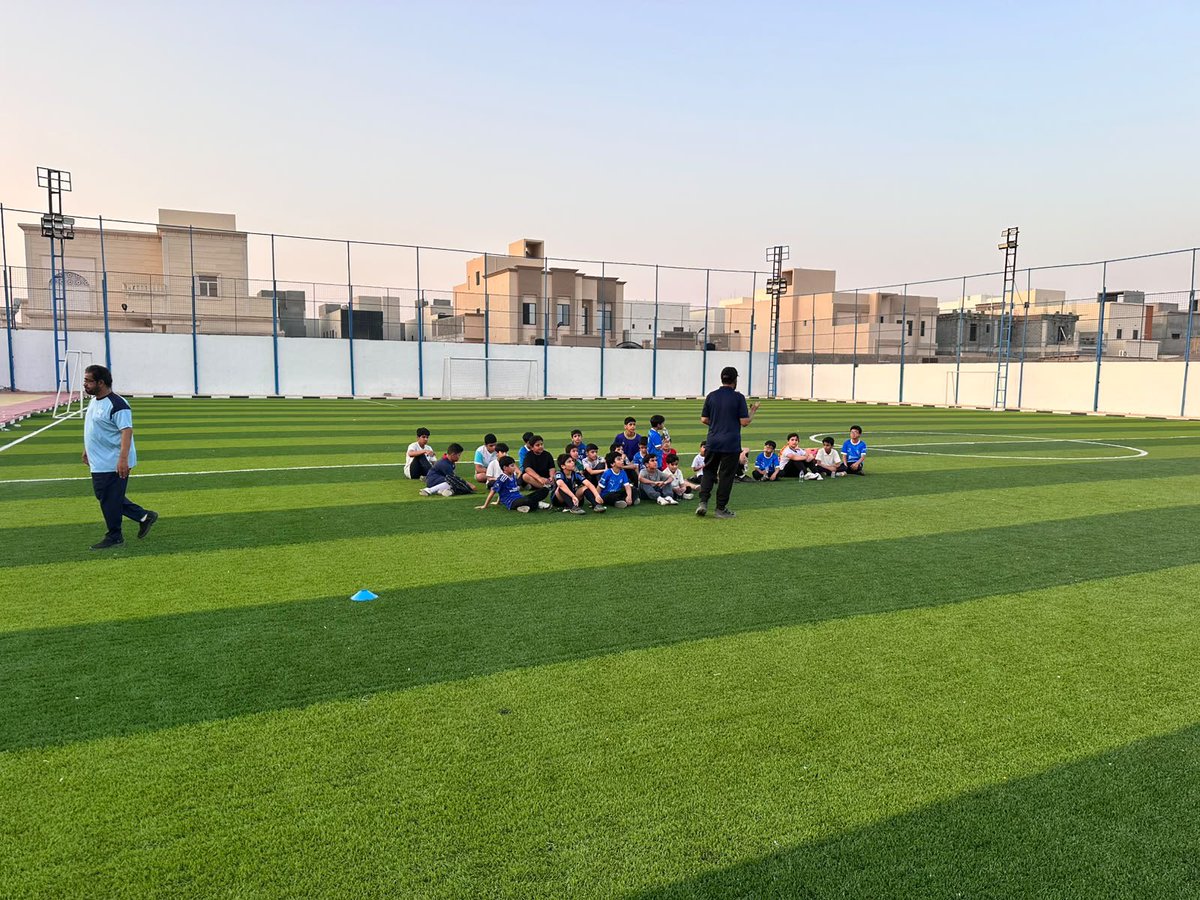 saryah_academy's tweet photo. انطلاقة تمارين #اكاديمية_الساريه لهذا اليوم السبت 26-9-2026 م 
#حفر_الباطن https://t.co/GQZsUgbN5X