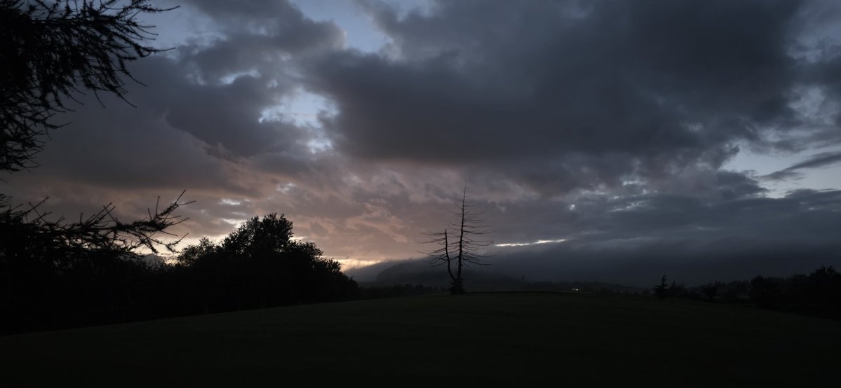 Rutherfordcare's tweet photo. Night Sky. #Scotland #sunset #landscape #mobilephoto https://t.co/rtS0F5GnF6