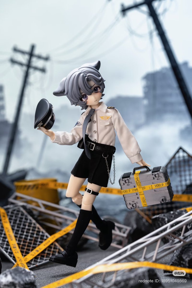 abyssjelly_shop's tweet photo. 🪼ご予約商品のご案内🪼
　
MiraiDolls（未境霓偶）の男の子ドール
『箱入りファーリー』シリーズから
吊下ドール【空少】が登場致します✨
 
販売開始に先立ち、取り扱いページを
ショップにて先行公開いたしました。
　
初回購入限定価格＆メーカー特典付き🧸
【9/28(月) 12:00】から予約開始です！
　
#ブラインドドール
#BJD