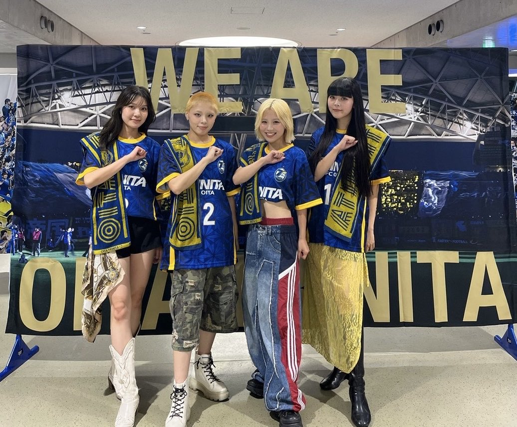 SPiN_officialJP's tweet photo. #大分トリニータ
#トリサポ の皆さま
9月6日に披露した、#SPiN オリジナル応援ソング「誇り」の映像が公開となりました🎥

https://t.co/sGNN5bfGUJ

私たちにできることは選手の皆さまへ声援を届けること

#大分トリニータ宣伝部 として全力で応援します🐢
是非ご視聴いただけますと幸いです⚽️ https://t.co/dd7LUttgTD