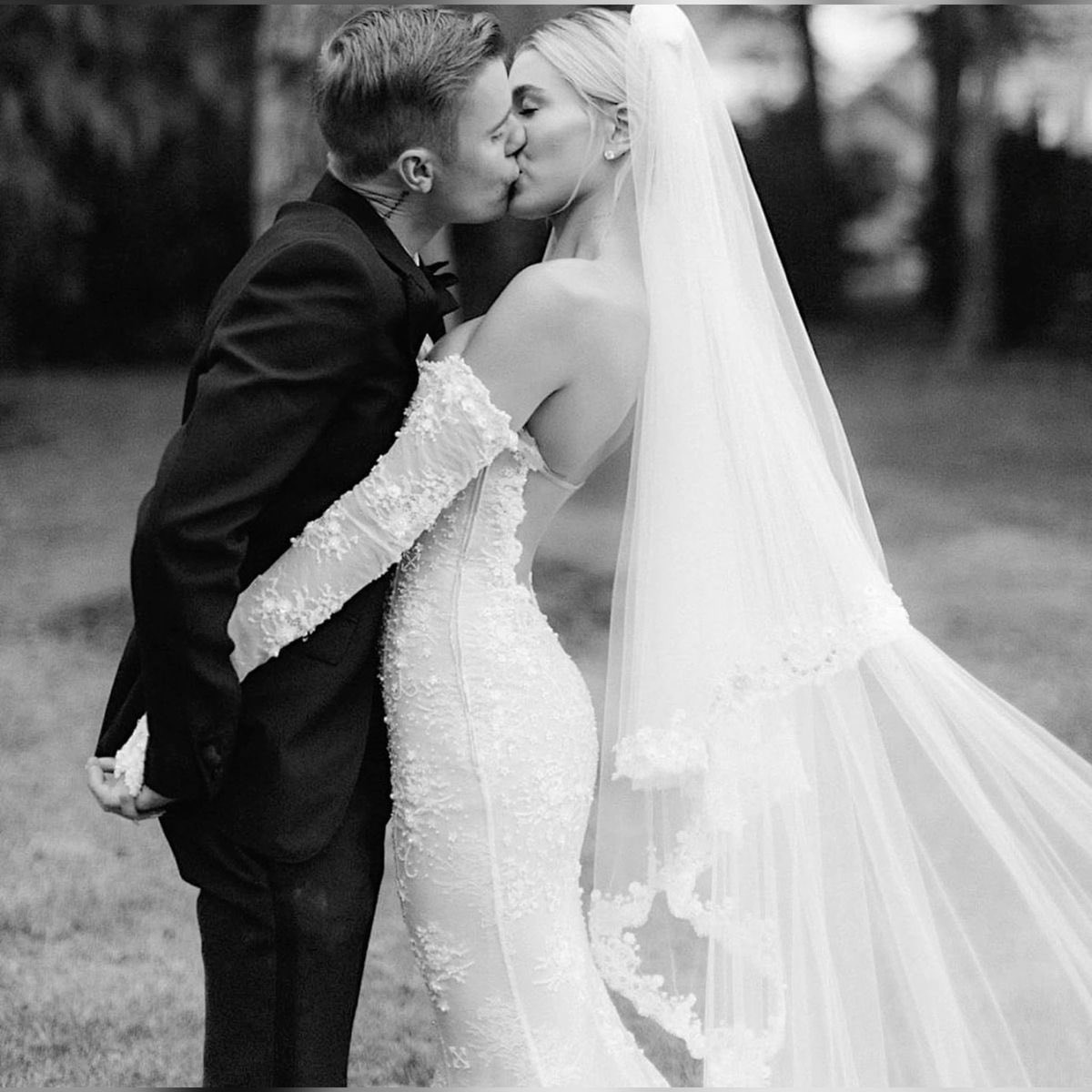 notpressre's tweet photo. Pensar que el mundo creyó que no durarían ni dos años, llevan casi una década juntos, un bebé y puro amor incondicional, son almas gemelas ✨⭐️ https://t.co/Q1XHX0FPZb