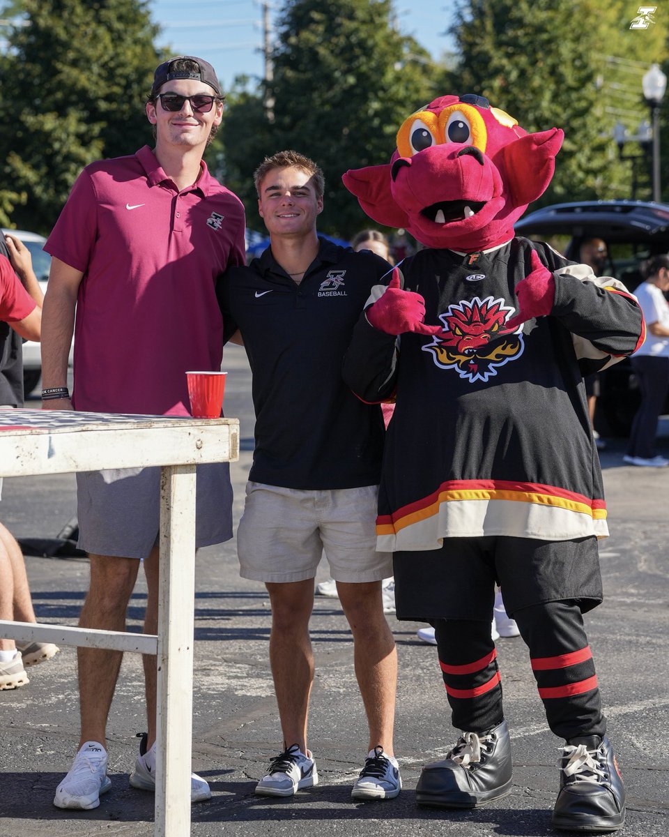 UIndyAthletics's tweet photo. Thank you to our friends from across the great city of Indianapolis for joining us on Mascot Night at Key Stadium❗️

🎉 It was so much fun having you on campus tonight and uniting as some of the best supporters in sports! https://t.co/jokOi8CpnX