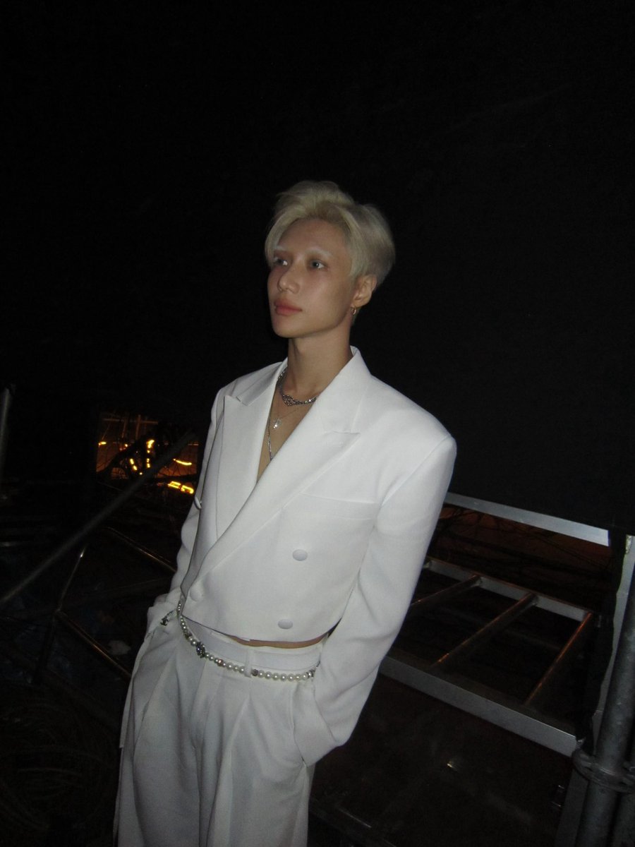 xoalsoxIGBot's tweet photo. 260927 xoalsox IG
#태민 #TAEMIN #テミン #탬스타그램    

https://t.co/eMi16cPP3C https://t.co/9cwPYhOpgg