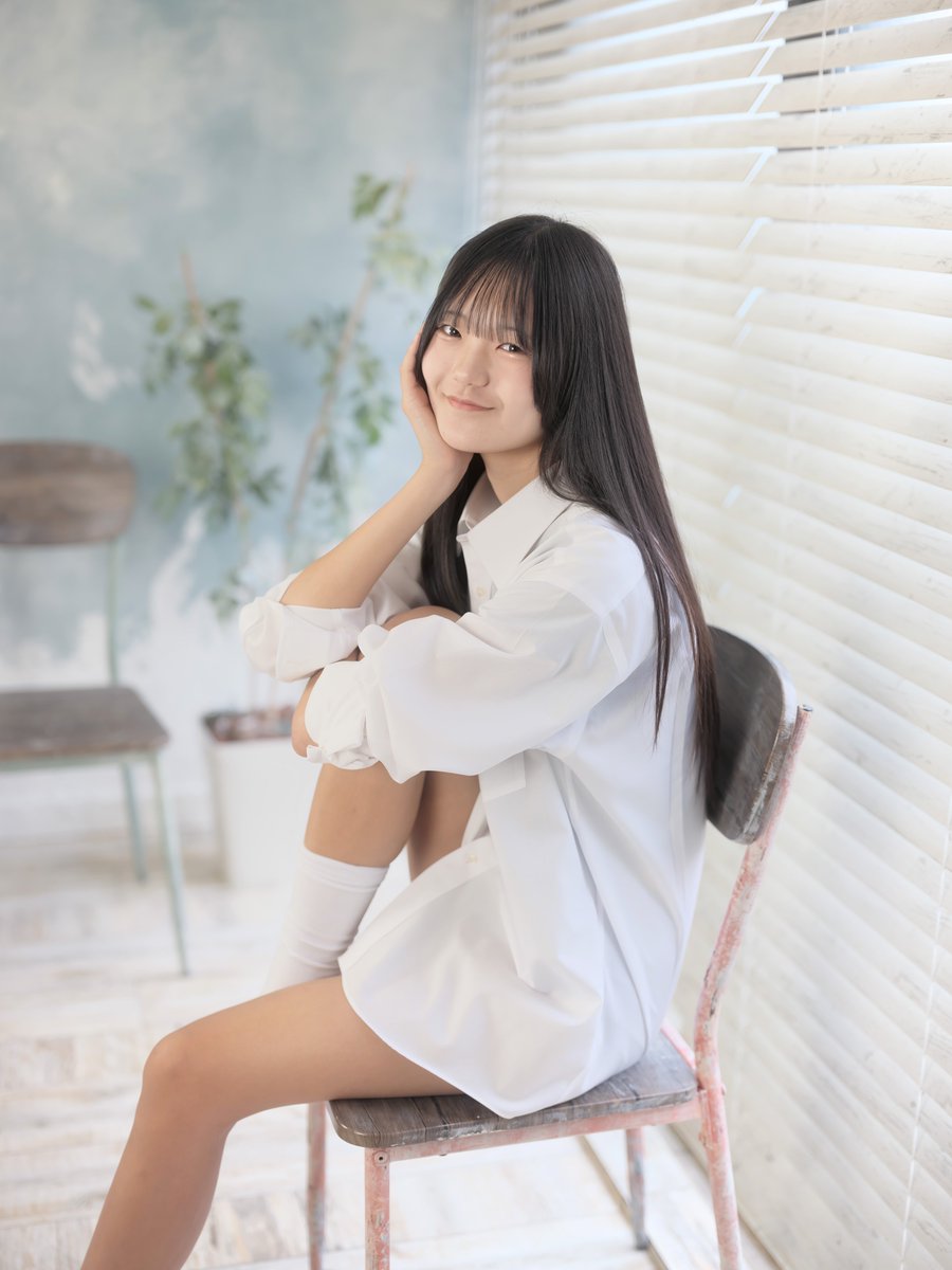 yoshin21's tweet photo. 香々葉(ここは)さん(@_kkh2ooq)

2026.9.19
ステラ・ホップ撮影会

衣装一覧には載ってないけど、いつも常駐したあるYシャツ。

#ステラ・ホップ撮影会 https://t.co/VQk5RqQemo