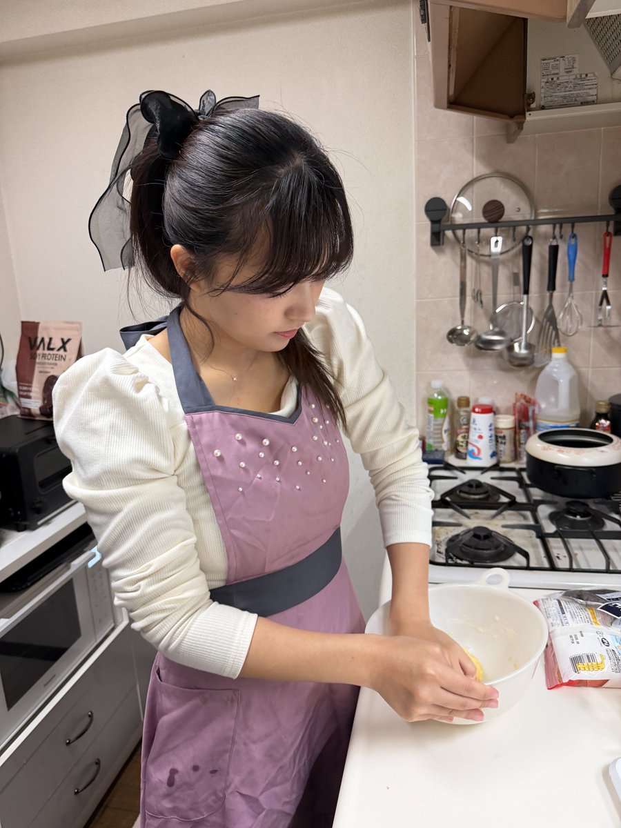 根尾朱里