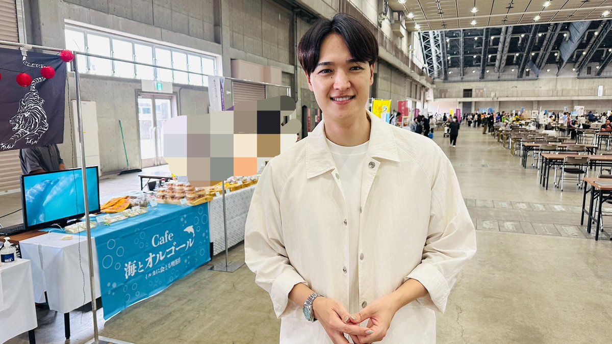 uuuumin_88's tweet photo. 石川県障害者ふれあいフェスティバル in石川県産業展示館4号館

バスツアーでお邪魔した、
Cafe海とオルゴール様が出店されてます🐬

オーナーさんとも再会できました🤝
お越しの方はぜひ覗いて見てください👀

海蔵さんが靴下チラ見せしてくれました🫣

byスタッフ https://t.co/uWc5U4vF9Z