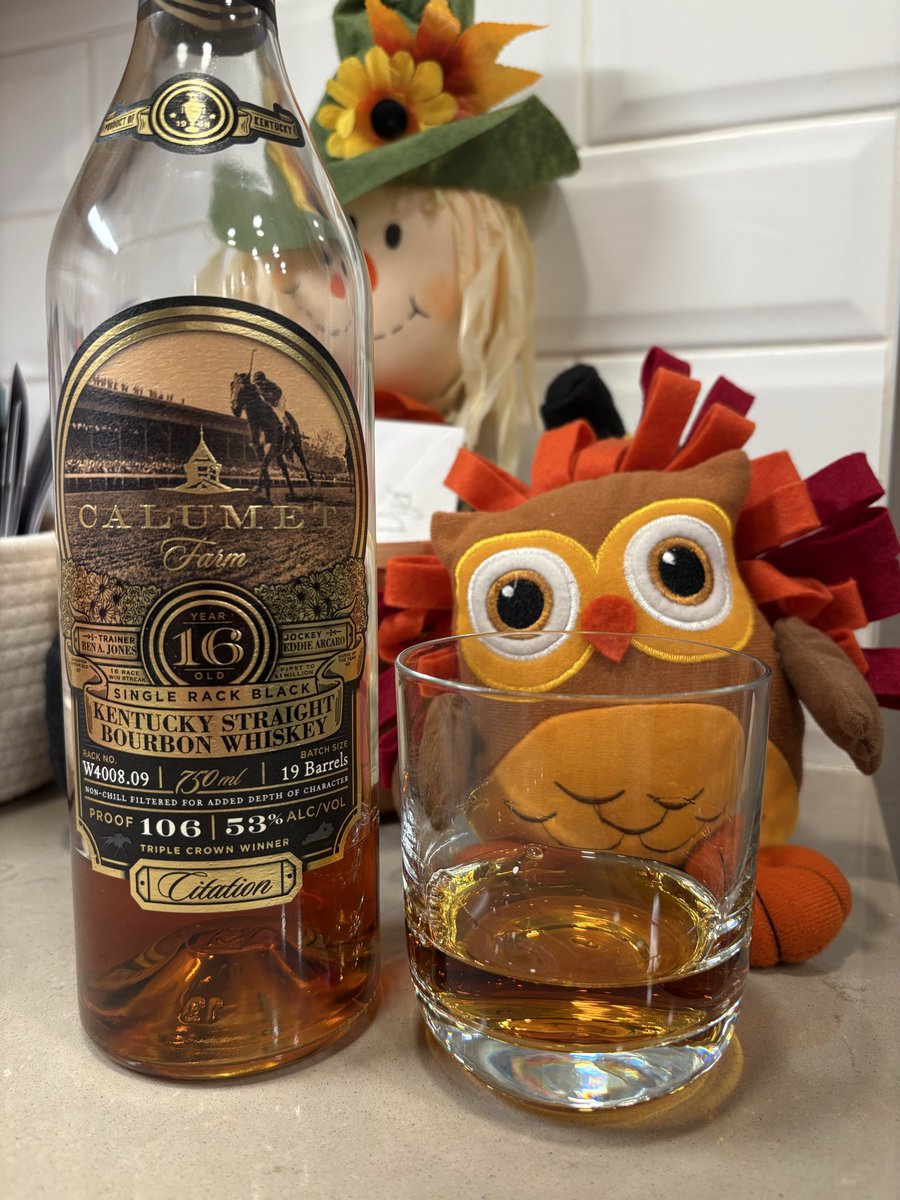 Patrick2380's tweet photo. Day 26: Calumet 16 #BourbonHeritageMonth #30DaysofBourbon #DrinkCurious @BourbonBanter https://t.co/uKnOUkUOXn