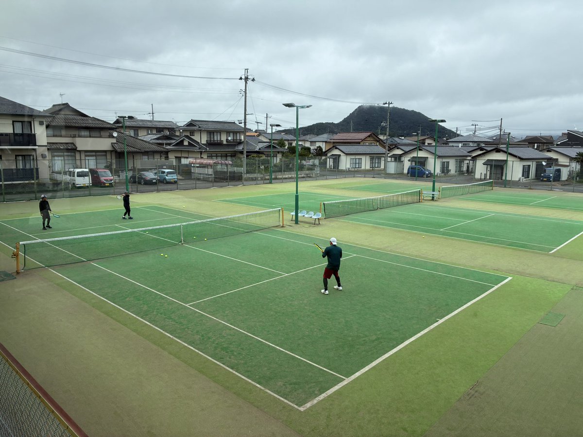 green_academy_'s tweet photo. 2026.9.26AM9:50
おはようございます、グリーンアカデミースポーツクラブです。本日もよろしくお願いいたします☁️
#テニスクラブ #テニススクール #テニス #スポーツ #健康 https://t.co/frsvJnYo1n