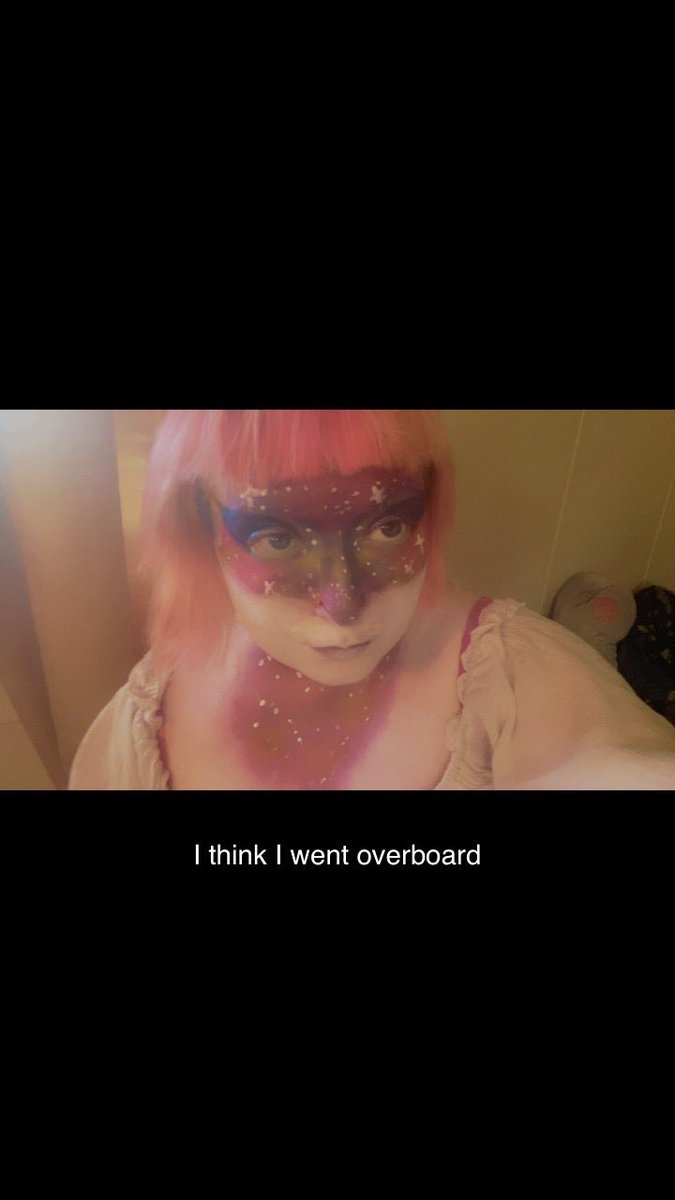 creepyxutie's tweet photo. Hewwo ^_^ did some simple makeup today https://t.co/WXt9hP19tQ