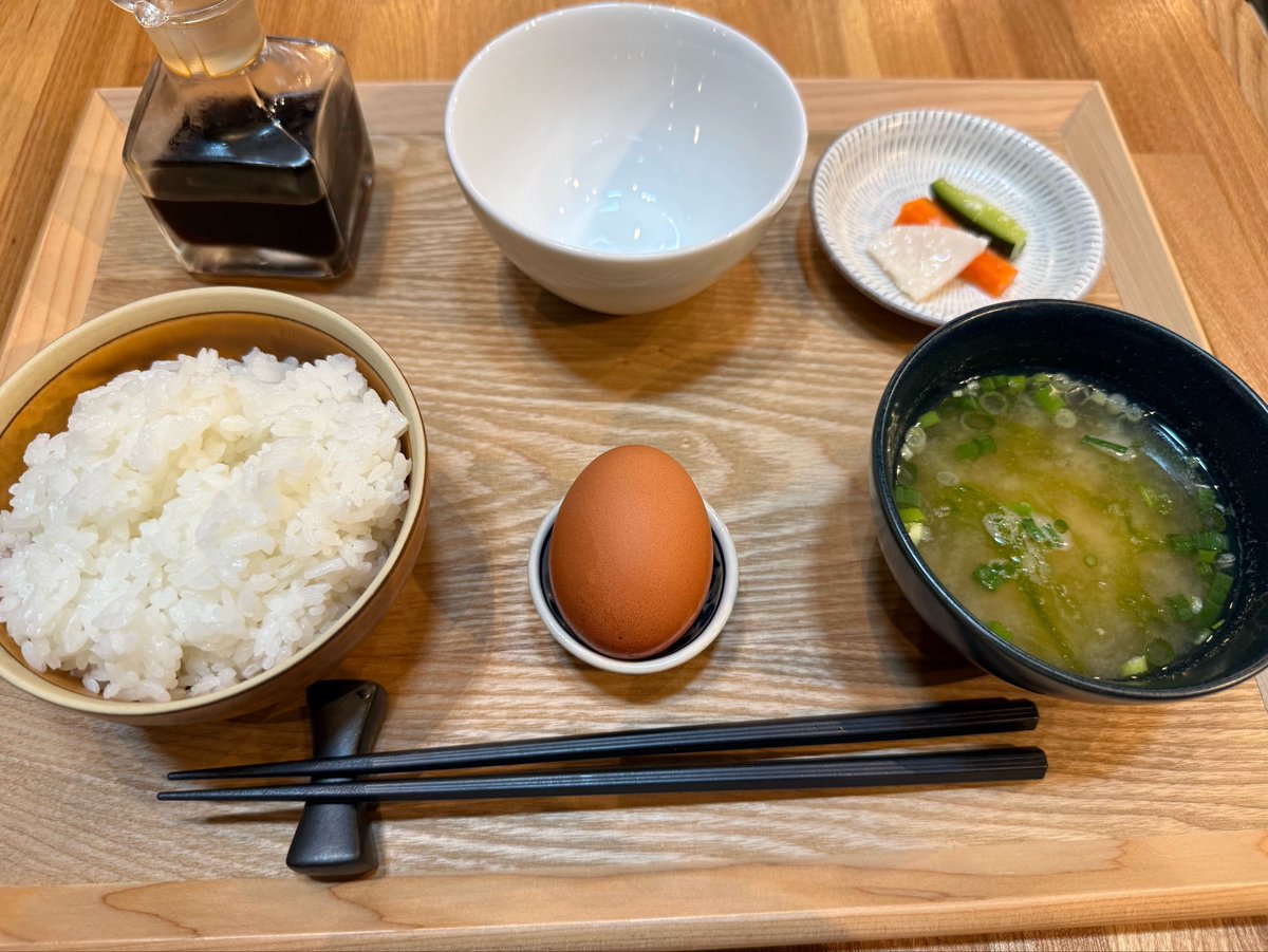 rovin0725's tweet photo. 柳町朝市。
勢登家さんにてＴＫＧ。
美味しい朝食幸せ☺️
#勢登家
#ＴＫＧ https://t.co/Ppu9wYFOOC