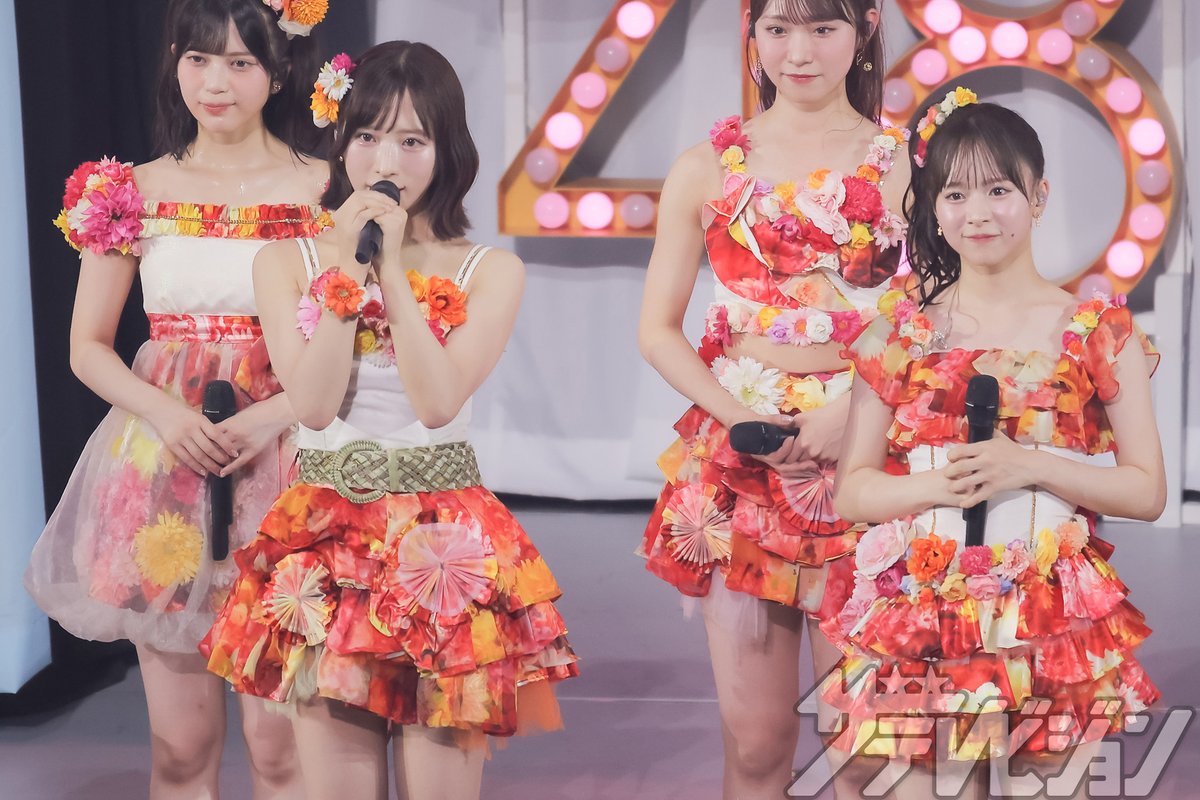 thetvjp's tweet photo. #AKB48 が“全員センター”の
圧巻45曲ノンストップライブ
#小栗有以「歴史のあるAKB48が誇り」

▼記事の続きはこちら
https://t.co/bPe1Xid6pF

#AKBサンコンコン @AKB48_staff @yuiyui_maromaro https://t.co/YPZoQIwrX6