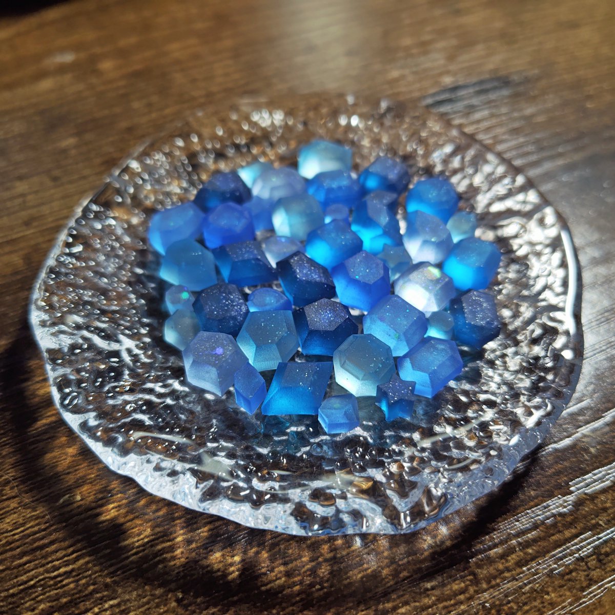 nekoitiomoti's tweet photo. 青が好きな方へ届きますように
#どこかの誰かに刺さればそれで良い https://t.co/locQUbvG0z