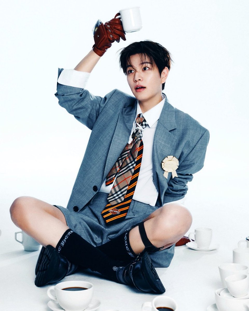 _r3hc's tweet photo. well, this the cutest thing i've seen today so far! he looks so eloquent, charming, classy, and innocent (? hmm) like his Appa! 🥹🐶🥰

https://t.co/hwT6lh8K4U https://t.co/cRMhZJFbio