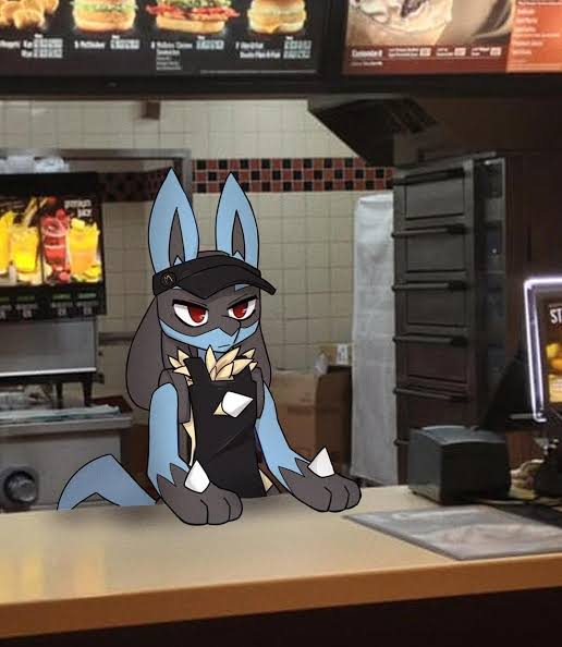 BakingManxp's tweet photo. @StrikertailCs Why is my employee posting this using the restaurant wifi looking all nonchalant https://t.co/bWi760vMZk