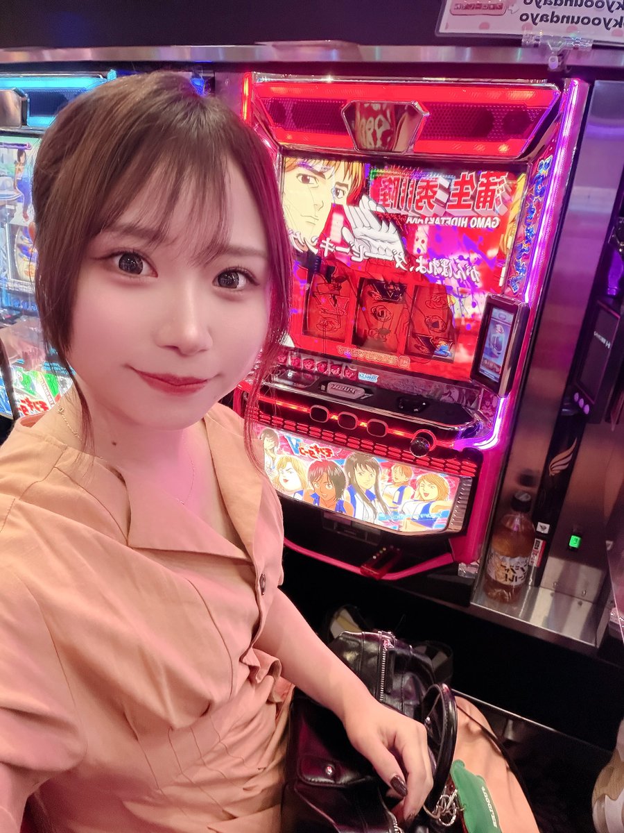 kyooundayo's tweet photo. #Dee6 さんつきました🐶🌟
抽選人数75名さま👫
今日はオススメのモンキーターンから🚤🌊
フォロワーさんたちと並び打ち🎰
佐伯市の方たち❕Dee6に集まれ🔥
モンキーターン🈵
SAO🈳2台
マイジャグ
人気です❕
#pr https://t.co/6CXIVEF7zp