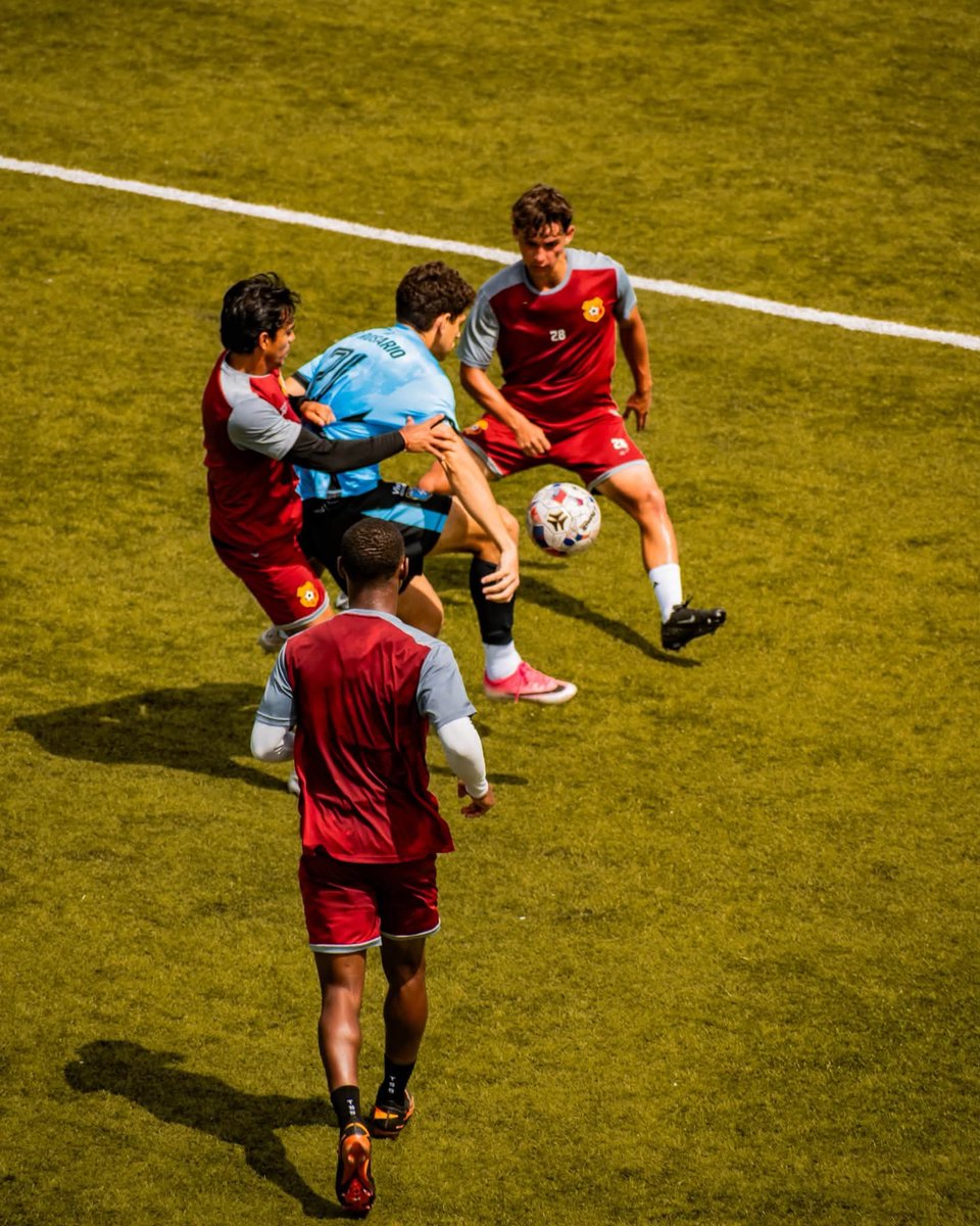 ADNROJIAMARILLO's tweet photo. Triunfo florense en un duelo de alta intensidad 🏆
🔴🟡 #CSH El Club Sport Herediano selló un importante triunfo 2-1 frente a A.D. Rosario en un disputado compromiso matutino. El Team mostró jerarquía para inclinar la balanza a su favor en un choque exigente. ⚽👏 https://t.co/ySYQeJbduW