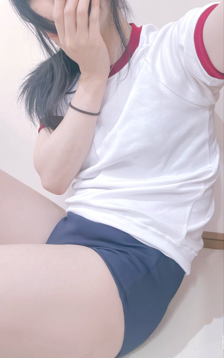 rinanyanxxx's tweet photo. ブルマ
某アニメ風?
#ブルマ
#女装 https://t.co/7KLoy6gVwg