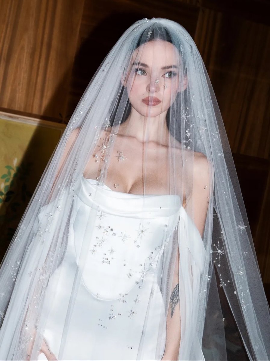 dec2n's tweet photo. こんなにWeddinglook見せて貰えると思ってなかった😳
見てるだけで幸せになる https://t.co/eR6hJnwbgw