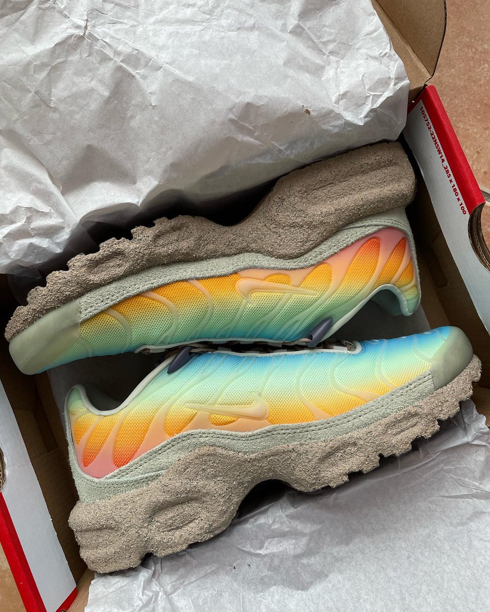 insanesneaker's tweet photo. Nike Air Max Plus 'Sand' (2024) https://t.co/fwVTOqRyqV