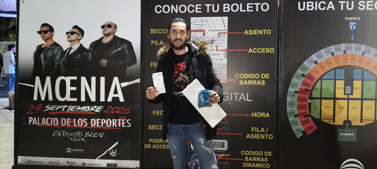 DAlecoziando's tweet photo. Revista Comic (D.A.S)
       VioleziaGedia 
  M     O     E    N      I       A
   Estamos Bien Tour https://t.co/OVEFHoXAsY
