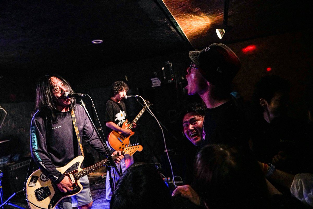 1103xnewchapter's tweet photo. 【CROSS☓OVER】ありがとうございました！！
人生で初めて挑戦したバンド企画、楽しんで頂けましたでしょうか❓😁
バンド企画ってお金もパワーも使うし本当に大変だけど、挑戦して良かったです🥹❤️
結果的に自分が1番楽しんじゃいました🌟😂
またやりたいなぁ〜(⁠*⁠˘⁠︶⁠˘⁠*⁠)⁠.⁠｡⁠*⁠♡ https://t.co/fkQwQPETBb