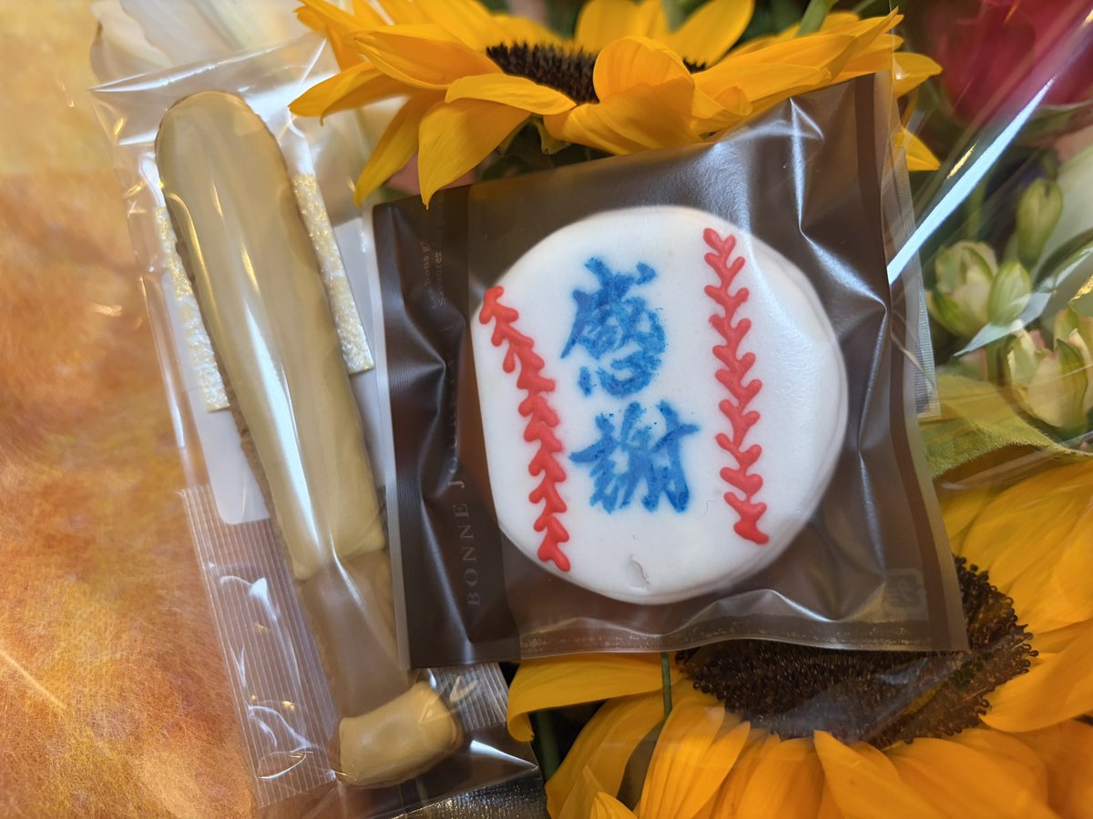 ktkwdbaseball's tweet photo. 〈監督の独り言〉
昨日は保護者会で夏大の慰労会をしていただきました。生���だけでなく、保護者の皆さんの慰労会でもあったと思います。この学年はいろいろな意味で北桑田高校野球部のつながりを紡いでくれました。ありがとうございました！３年生は野球での経験を基に希望進路実現に向けて頑張ろう！ https://t.co/iu26QDTfrk