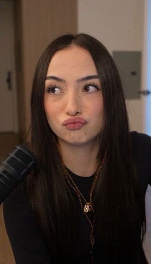 StreamerGirls_'s tweet photo. Sakura has some of the best DSL in the streaming space

📸: Sakura Shymko https://t.co/CrB1dLFYrj