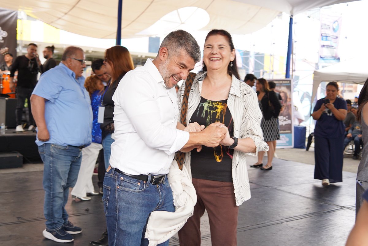 mauriciotabe's tweet photo. ¡Se van a Acapulco los ganadores de Al Son Que Me Toquen!🏝️

Hoy fue la gran final, un encuentro lleno de música, alegría y mucho corazón, donde los participantes demostraron que nunca faltan las ganas de bailar, disfrutar y compartir buenos momentos. https://t.co/3gjjXW6pTF