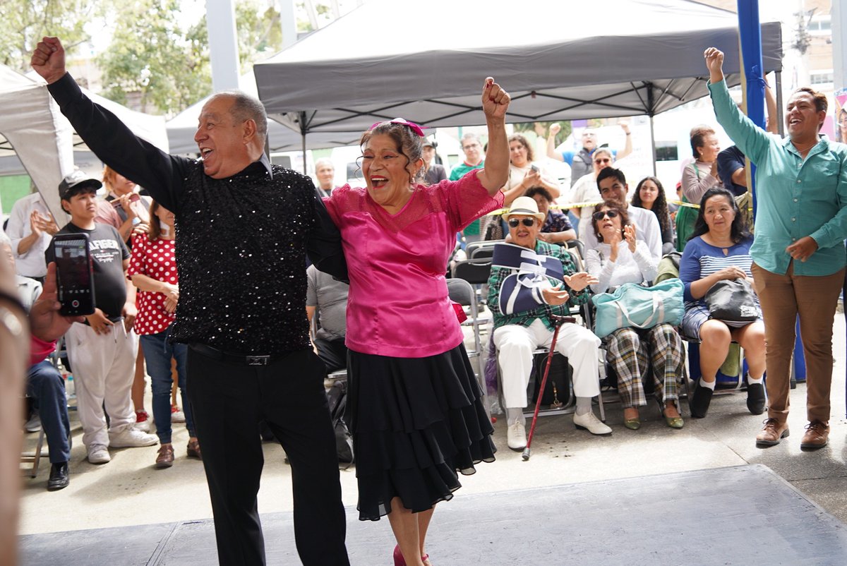 mauriciotabe's tweet photo. ¡Se van a Acapulco los ganadores de Al Son Que Me Toquen!🏝️

Hoy fue la gran final, un encuentro lleno de música, alegría y mucho corazón, donde los participantes demostraron que nunca faltan las ganas de bailar, disfrutar y compartir buenos momentos. https://t.co/3gjjXW6pTF