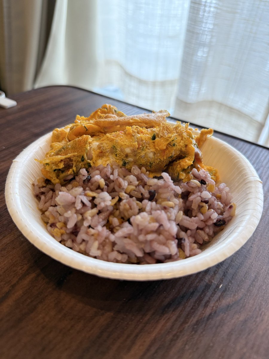 sake_nomitai09's tweet photo. 朝から尻トレ！追い込んだ🍑
今日もこのあとパーソナル🏋️‍♀️
#筋トレ記録 #食事記録 https://t.co/ri54JCIuFE
