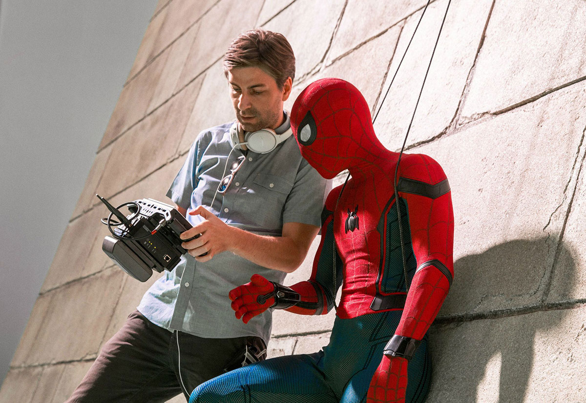 oscarnoyukue's tweet photo. 「スター・ウォーズ」新作映画を「スパイダーマン：ノー・ウェイ・ホーム」のジョン・ワッツが監督。「X-MEN」シリーズのサイモン・キンバーグが脚本を執筆する三部作の第一弾で、スカイウォーカー・サーガの新章とも噂されている。ワッツは「スケルトン・クルー」以来の「SW」シリーズ復帰。 https://t.co/Uvya0d9fre