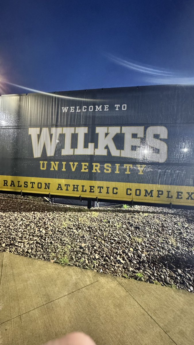 CJHaslam_'s tweet photo. Thank you @CoachHoovler @CoachDFink @CoachKDickerson @CoachMalvestuto and the rest of the Wilkes coaching staff for having me on my visit, I had a great time touring the facilities and campus! @WilkesFootball https://t.co/HaaqIsuhWr