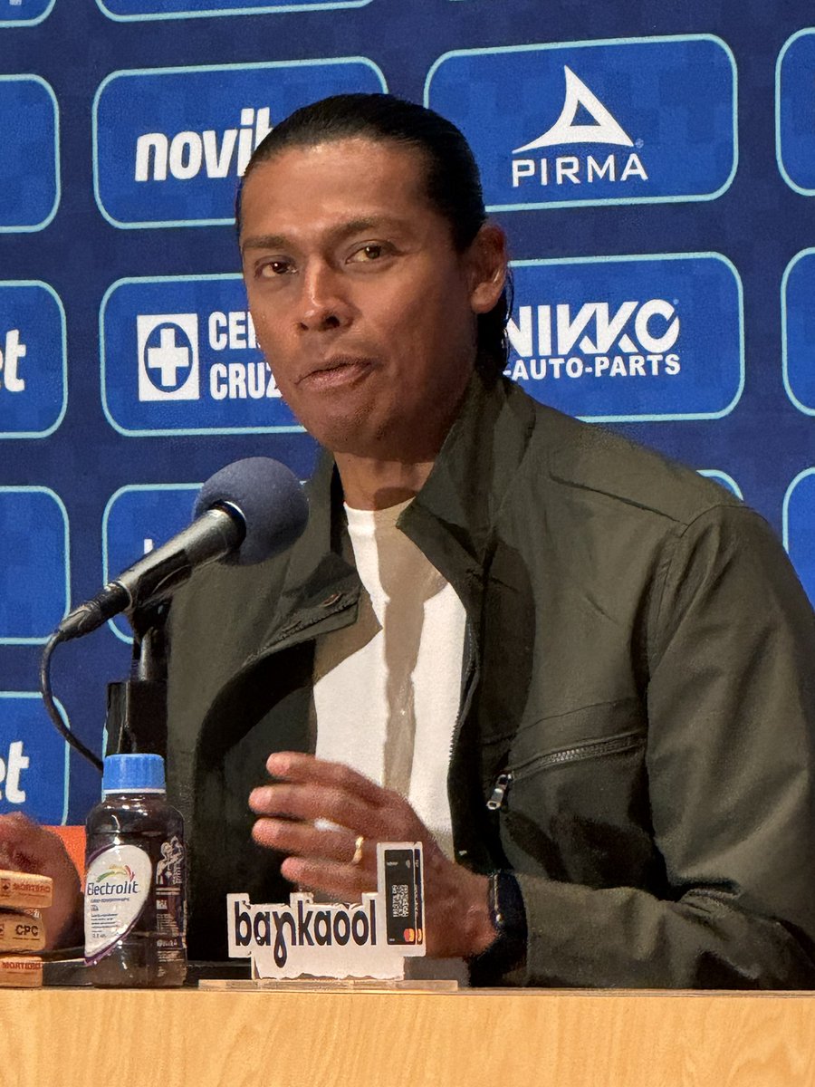 A_EsparzaOteo's tweet photo. Joel Huiqui: 

“Lo hablamos en el vestidor y justo es lo que tenemos que trabajar: ser mucho más regulares y saber manejar mejor las emociones” https://t.co/giqWlPgdy6