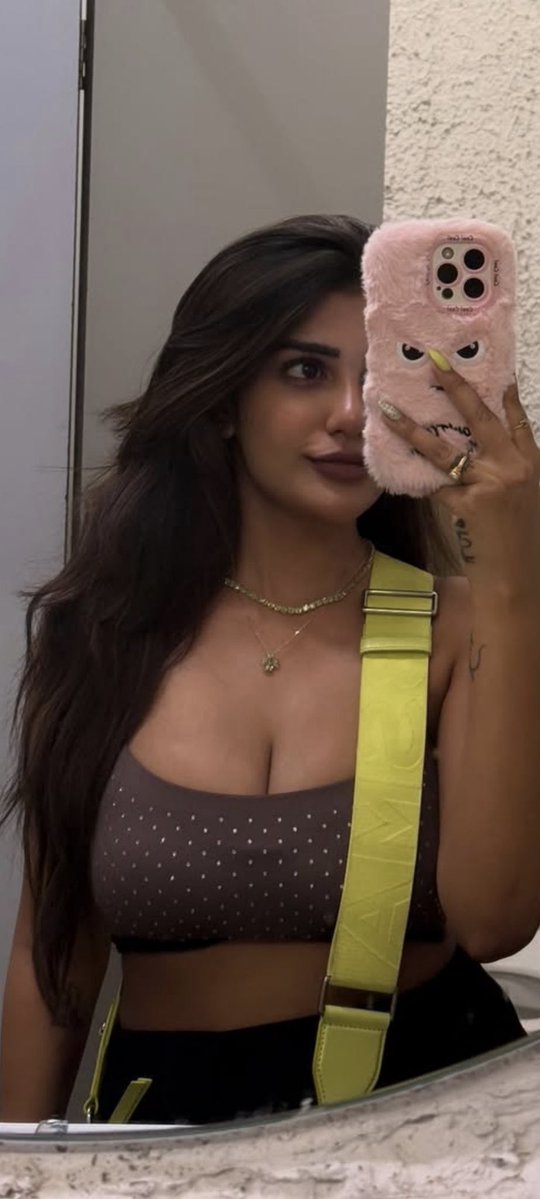 SandwichSaas's tweet photo. Sunday selfie 🤳 https://t.co/FKXGb3I7ed