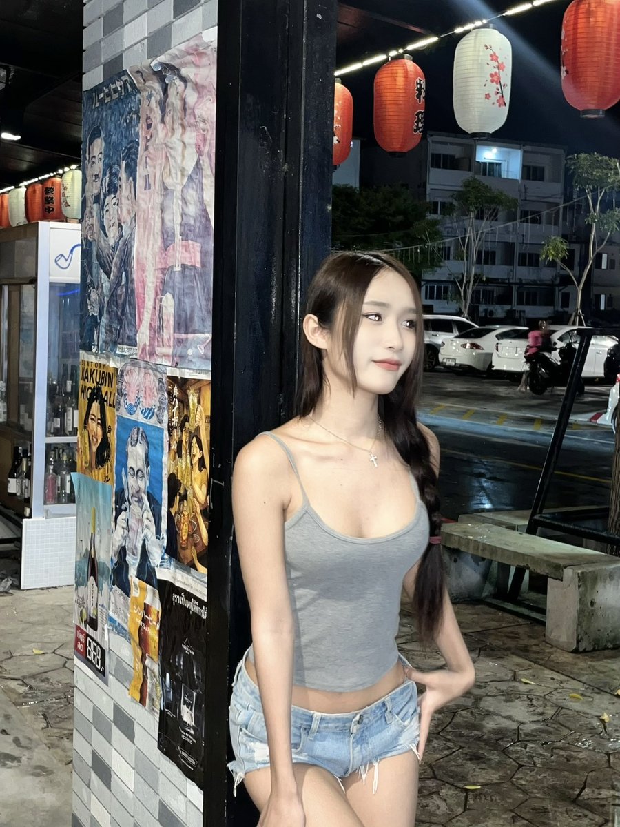 Tukkatav1's tweet photo. อยากกินของอร่อยจัง
#พัทยา #pattaya https://t.co/1hL45CKhkO
