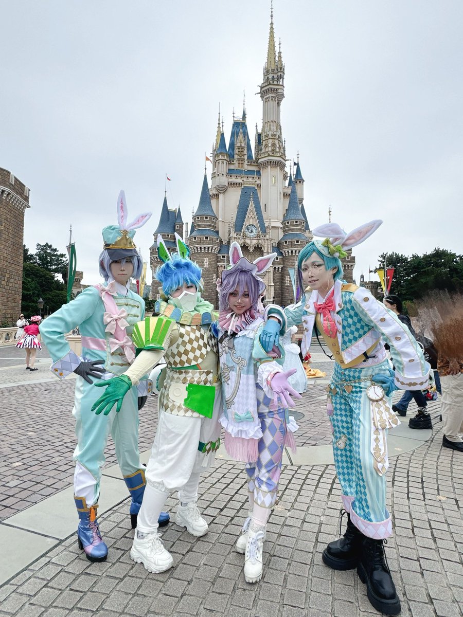 M_II8_'s tweet photo. ∅･*:｡

夢の国にやってきた❕

　　　　　　　　∅･*:｡

#Dハロ仮装2026
#Dハロツイステ https://t.co/rqqqm73DM6