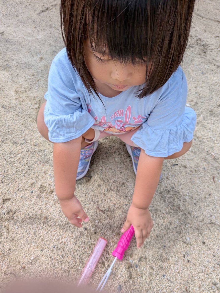 moe524y's tweet photo. パパと公園 https://t.co/oU2DZvTgTz