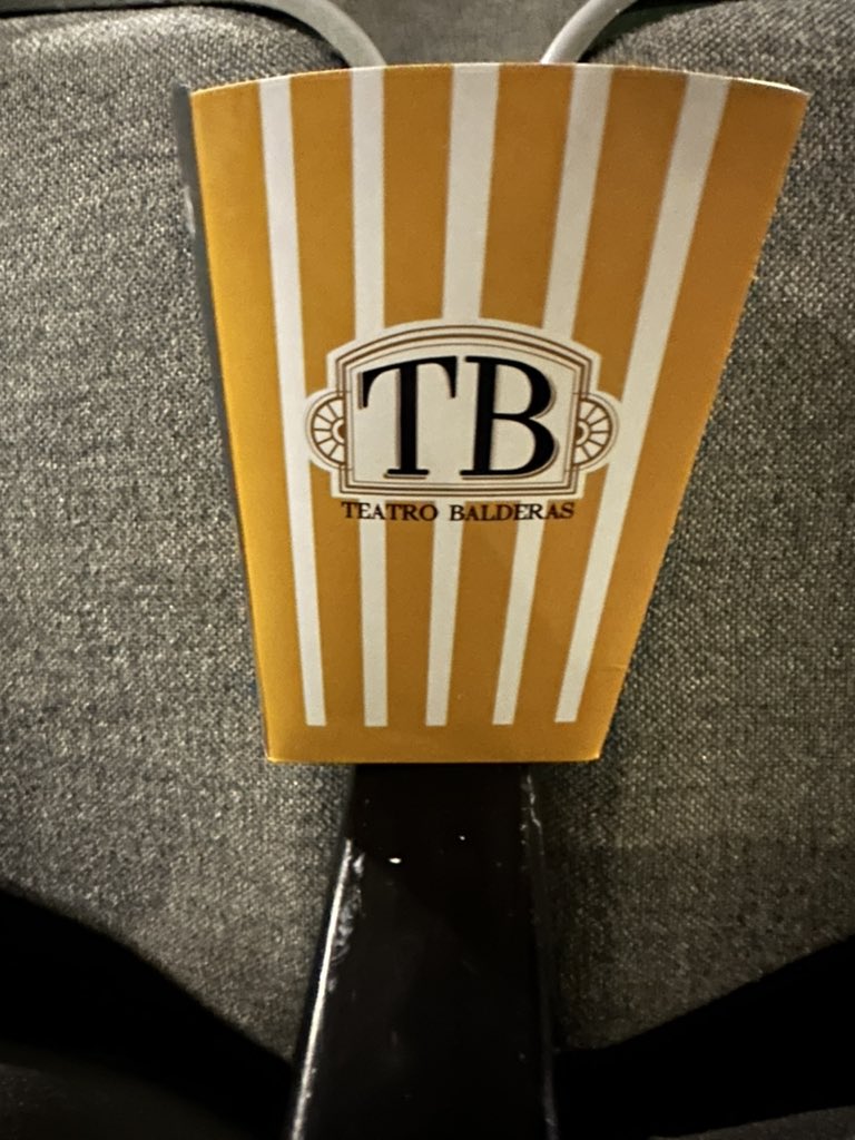 OscarBlancoCdmx's tweet photo. #ExploracionUrbana Sensacional!! El antiguo Cine “Ciudadela” de 1973 resurge como Teatro “Balderas”, precios accesibles con estacionamiento, Balderas 108, Centro #CDMX 🇲🇽🕷️ https://t.co/cMh2Qo32oz