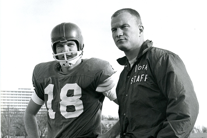 bmcll's tweet photo. @Irish_Cowboy88 Barry Switzer https://t.co/GyujYXPjuP