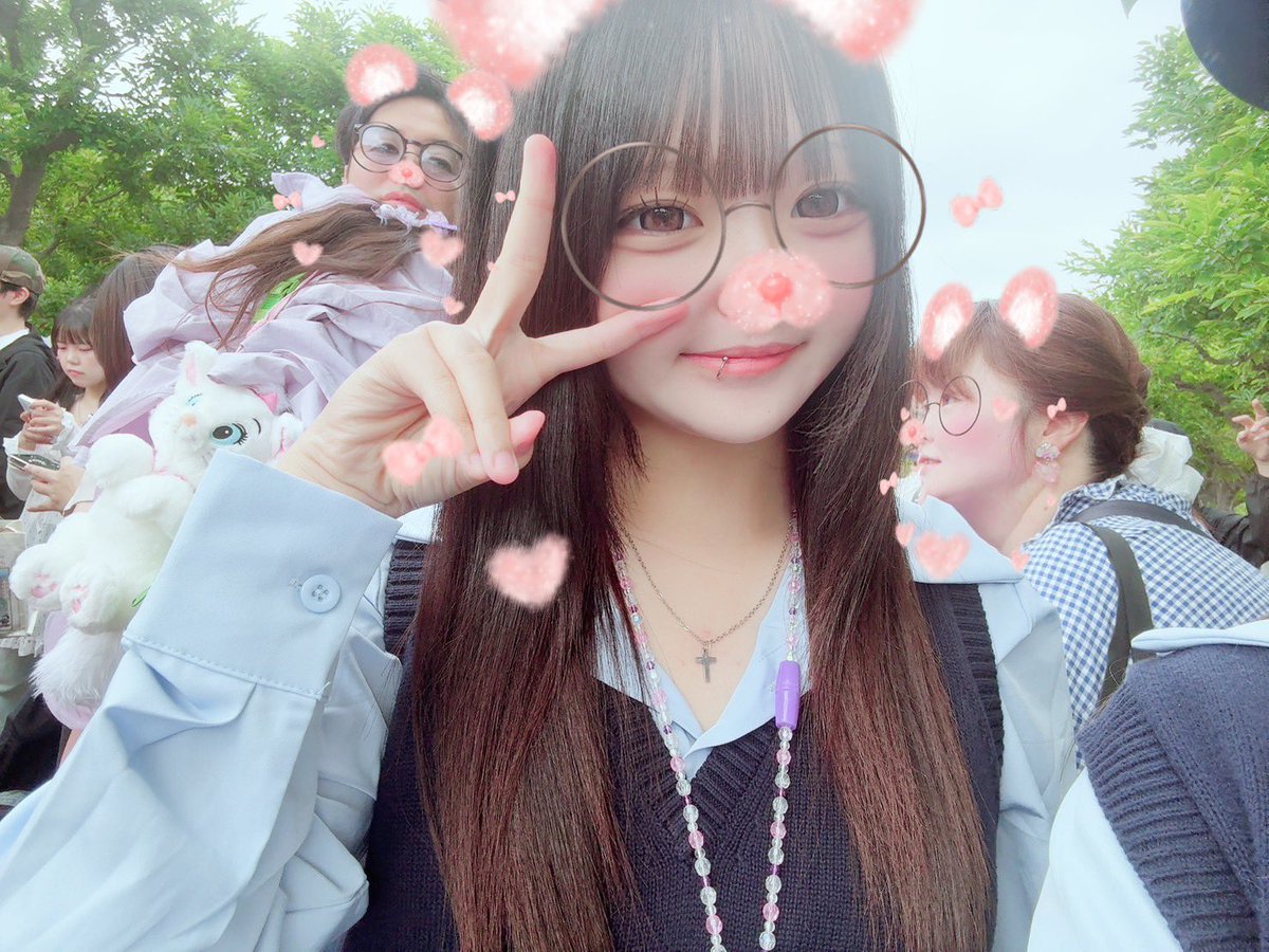 Xo_y10's tweet photo. 別れたばっかだからだれかはなそ #中高生と繋がりたい  #高校生と繋がりたい  #自撮り界隈の人と繋がりたい  #美男美女と繋がりたい  #いいねでＤＭ https://t.co/E1By7PV8OG