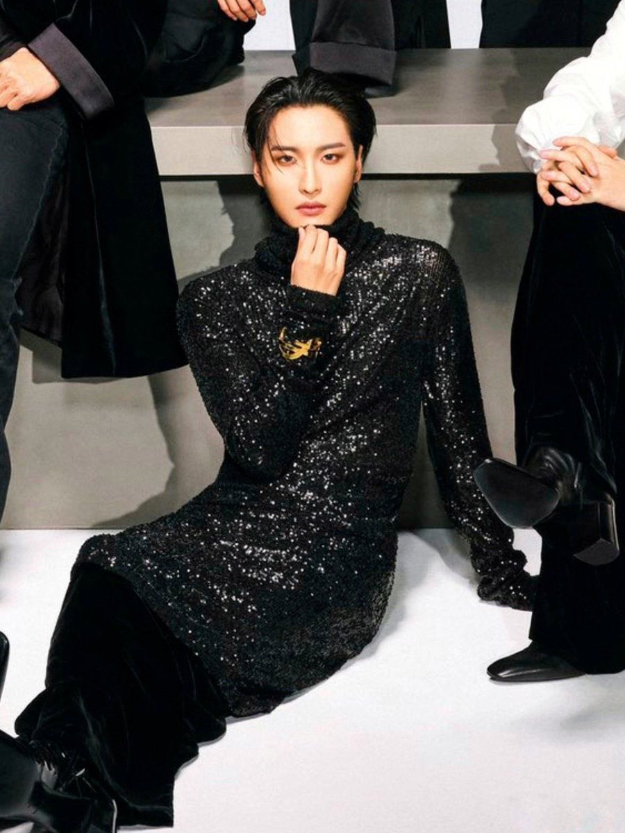 fixonprincess's tweet photo. MOTHER OF ATEEZ, PARK SEONGHWA. IM ON MY KNEES🧎‍♀️‍➡️🧎‍♀️‍➡️🧎‍♀️‍➡️ https://t.co/Or4EEQM9nN