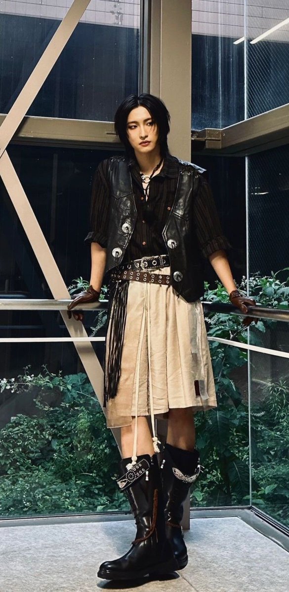 fixonprincess's tweet photo. MOTHER OF ATEEZ, PARK SEONGHWA. IM ON MY KNEES🧎‍♀️‍➡️🧎‍♀️‍➡️🧎‍♀️‍➡️ https://t.co/Or4EEQM9nN
