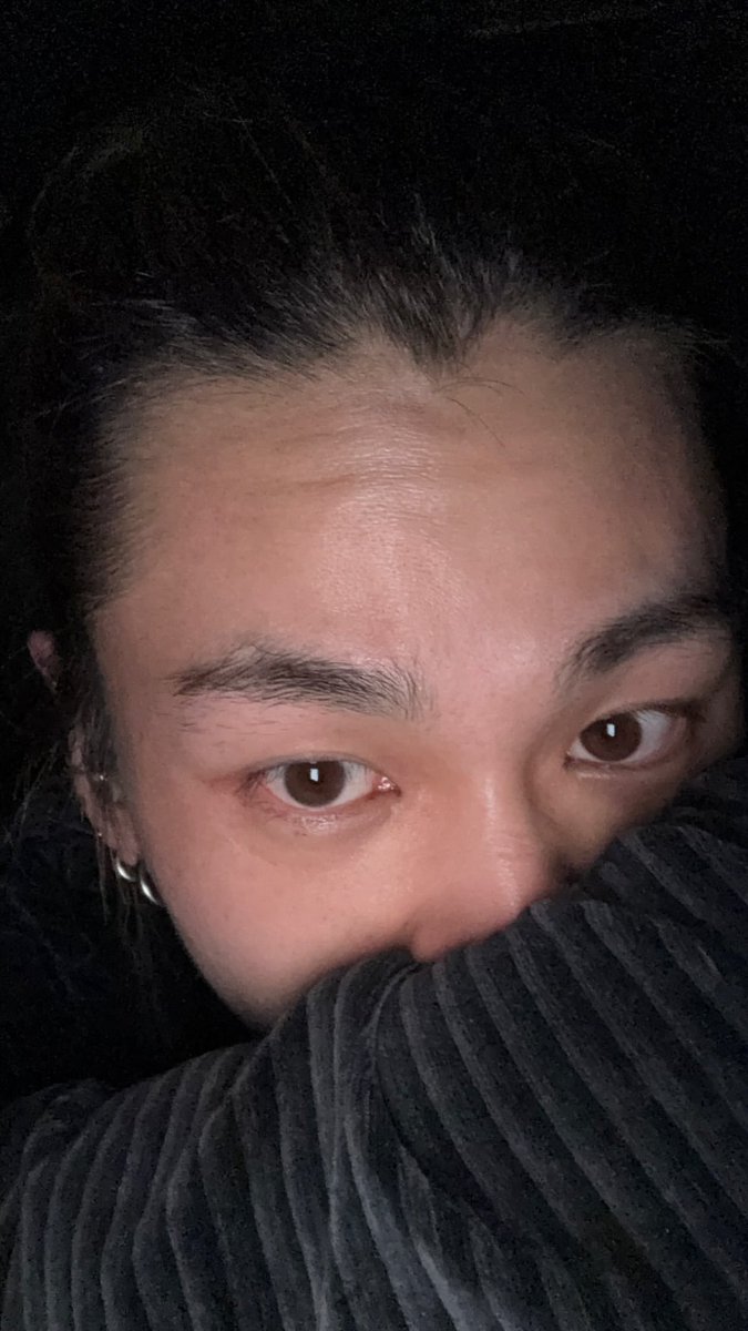_momo______p_q's tweet photo. お顔がかわいいのはいつものことなので一旦置いとくとして、生え際までかわいいのってなんなんですかね。髪の毛1本1本ですらかわいさ有り余ってますよイルンさん。 https://t.co/PlSpFOwTfW
