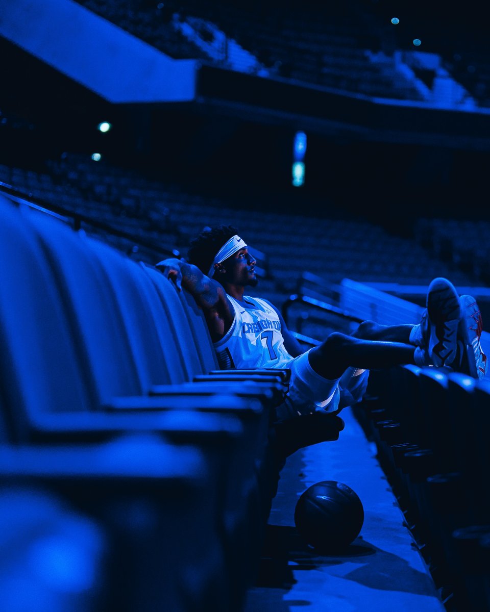 BluejayMBB's tweet photo. 📸 🔥A look behind the scenes at Media Day

#GoJays https://t.co/aNVTNZxHK4