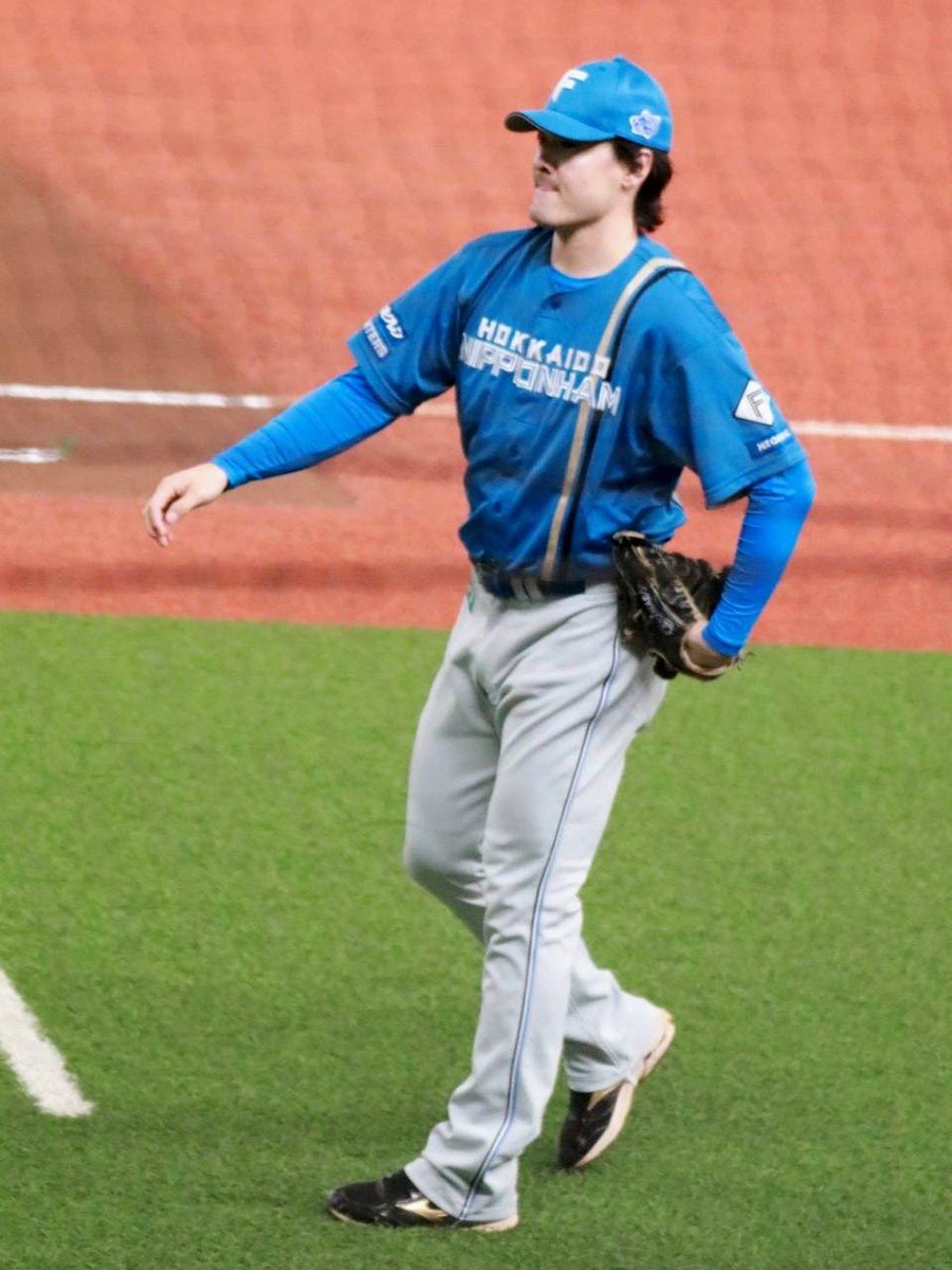 nschiyan's tweet photo. 141/143試合目 2026.9.27
先発は有原さん  

昨日はひろみんの見事な投球術とゆあちゃんのここぞのヒットとヤザの見事な走塁(稀哲コーチNICE👍)で勝利👏 

今日からレギュラーシーズン最後の遠征…ZOZOで全力応援してきます～雨が心配だけど…💦 #lovefighters https://t.co/kMkXq0g9b0