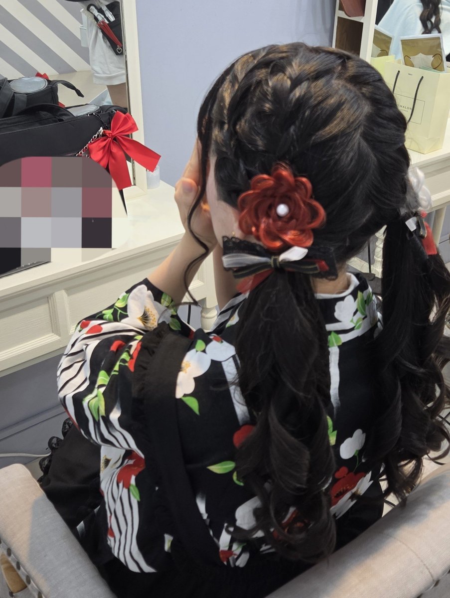 wuc2h's tweet photo. 今回の色が図らずも白さんカラーだったので💕 https://t.co/0RnO94NTWV
