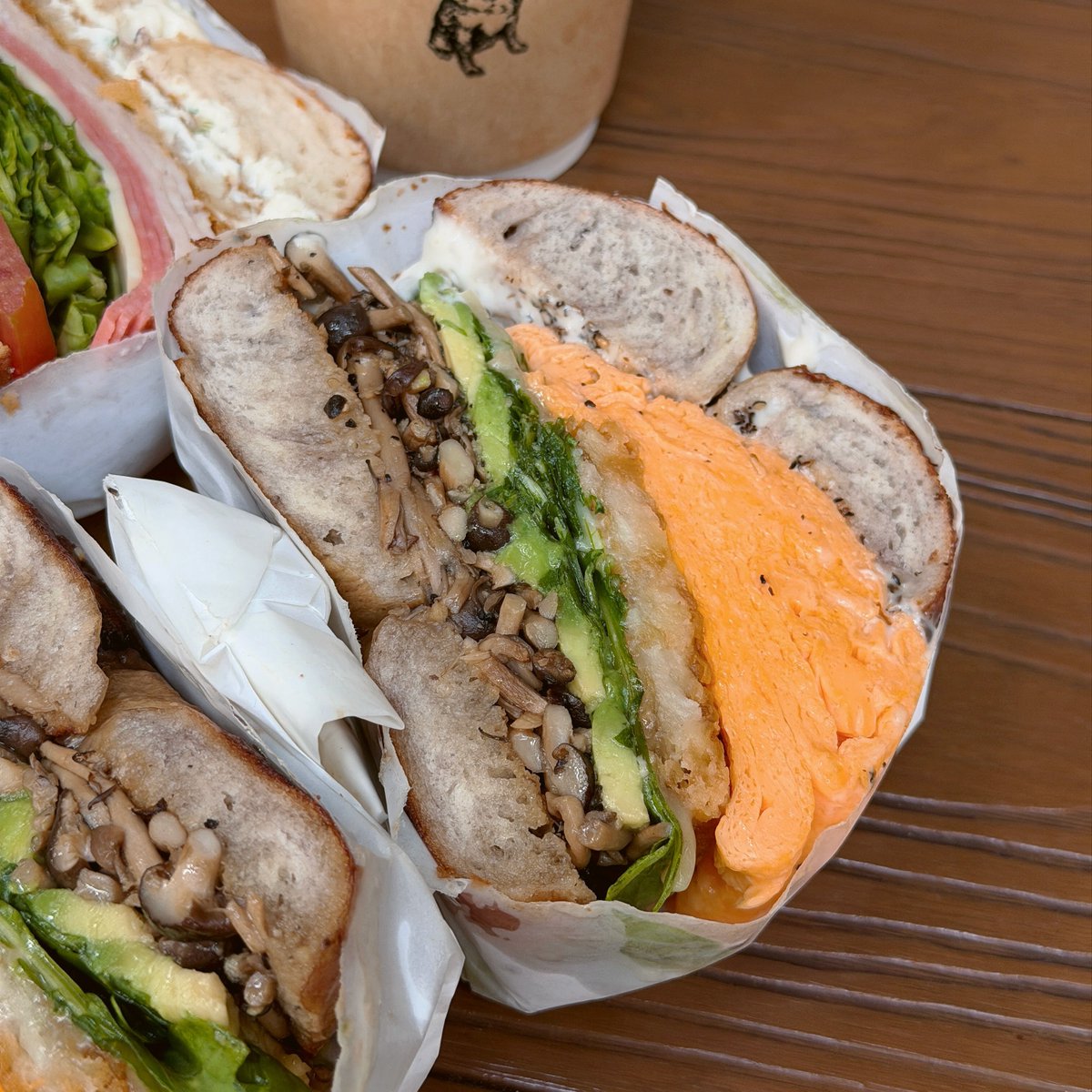 LynetteBoli5's tweet photo. Limited-time Keen’s Bagelry × Kewpie Singapore collaboration

Only a few days left to get exclusive Kewpie merchandise at Keen’s with any main-menu bagelwich featuring Kewpie mayo and a minimum spend of $49 in one receipt. Keen’s scrambled eggs may https://t.co/wK88YOzp59
